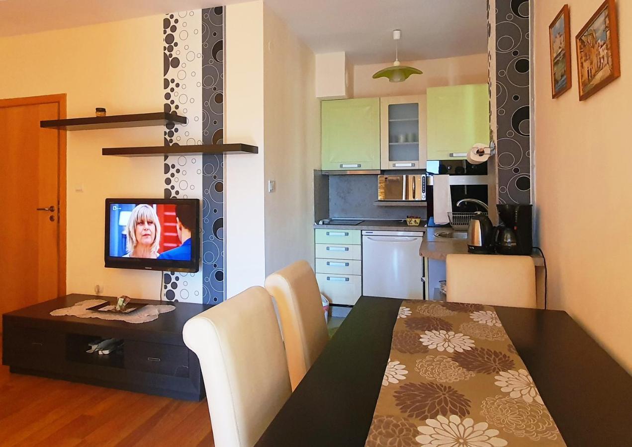 Apartment Nicole Plovdiv Eksteriør billede