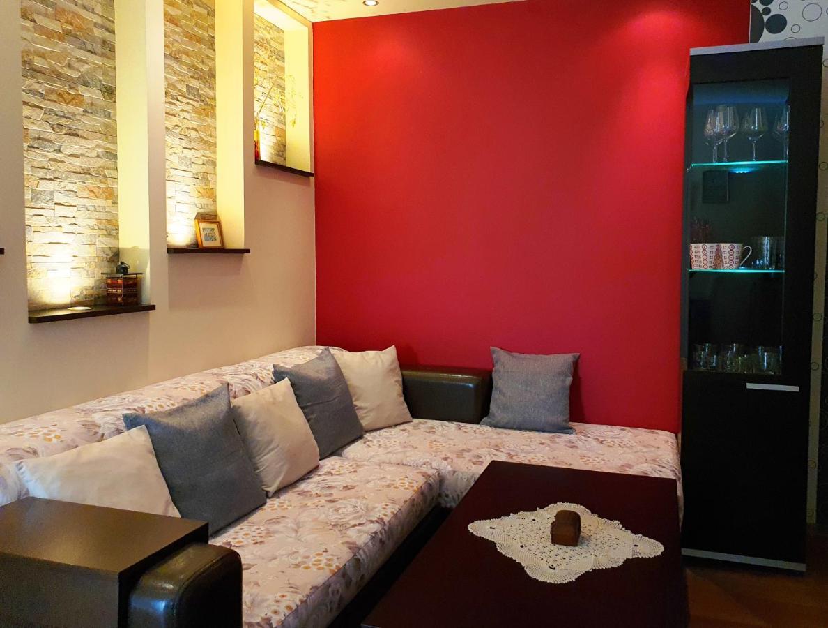 Apartment Nicole Plovdiv Eksteriør billede